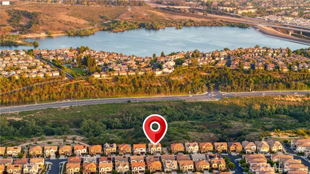 1928 Aliso Canyon Drive, Lake Forest CA: https://media.crmls.org/medias/0d2ad9e2-036e-468a-9267-c1ee3ea696a2.jpg