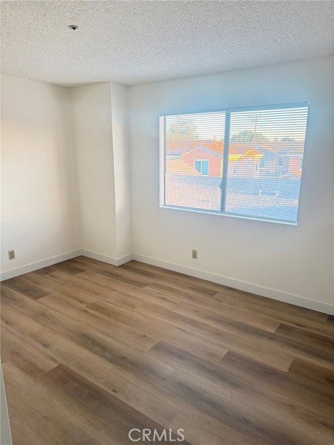 Detail Gallery Image 5 of 8 For 816 N Garfield #B,  Alhambra,  CA 91801 - 3 Beds | 2 Baths