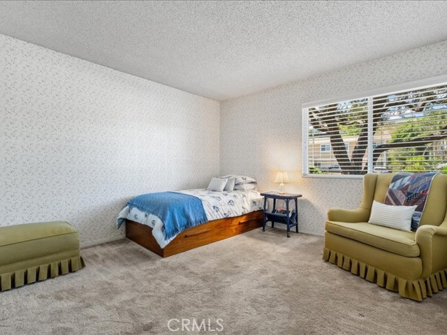 Detail Gallery Image 24 of 34 For 6030 Maury Ave, Woodland Hills,  CA 91367 - 4 Beds | 2/1 Baths