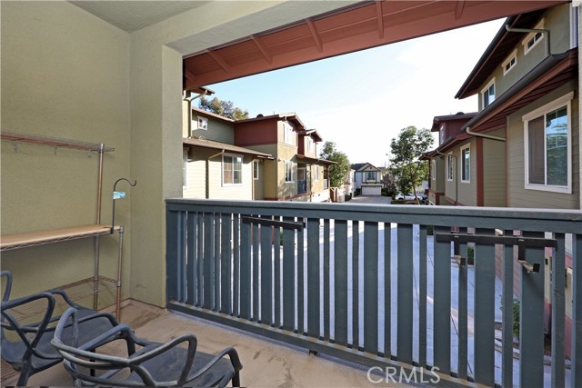 Detail Gallery Image 19 of 28 For 155 Zephyr Run, Tustin,  CA 92782 - 3 Beds | 3/1 Baths