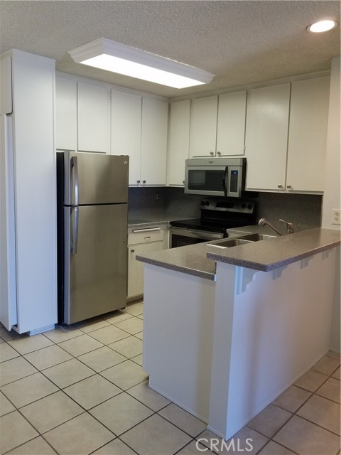 1775 Diamond Street, San Diego CA: https://media.crmls.org/medias/0d2c6bf2-930d-4d2c-b8c5-0de244daf63f.jpg
