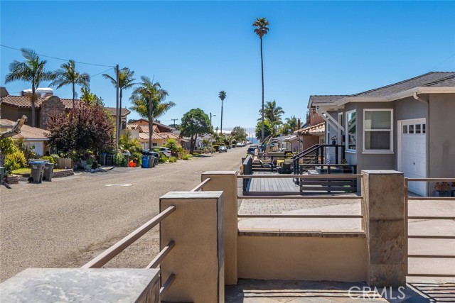 Detail Gallery Image 4 of 32 For 126 Capistrano Ave, Pismo Beach,  CA 93449 - 3 Beds | 2 Baths