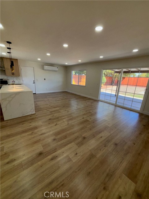 Detail Gallery Image 15 of 33 For 6520 Debs, West Hills,  CA 91307 - 3 Beds | 2 Baths