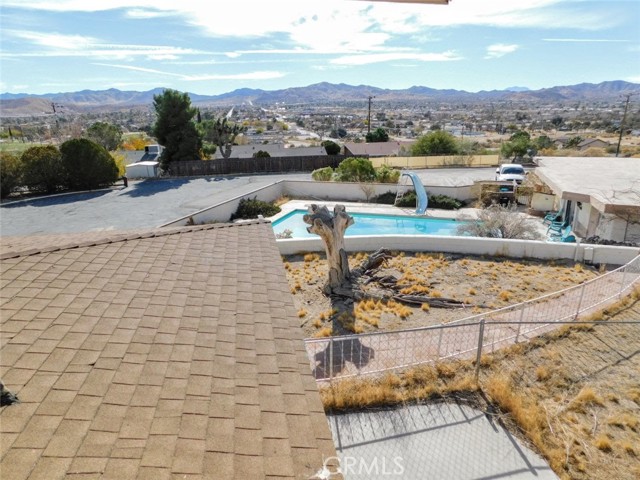 Detail Gallery Image 10 of 55 For 6845 Sage Ave, Yucca Valley,  CA 92284 - 5 Beds | 4 Baths