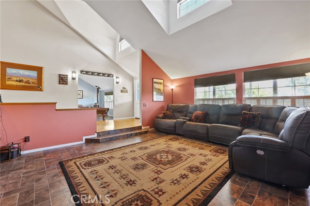 Detail Gallery Image 15 of 42 For 10525 Verdugo Rd, Murrieta,  CA 92562 - 4 Beds | 2/1 Baths