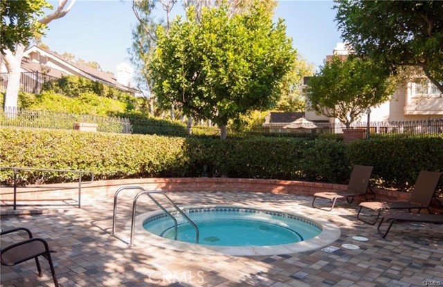 17 Elderberry, Irvine CA: https://media.crmls.org/medias/0d325d3b-112c-4ba5-a0f6-be5482aa6f60.jpg