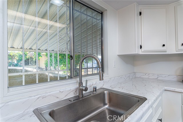 Detail Gallery Image 7 of 21 For 43703 Knight Ct, Hemet,  CA 92544 - 3 Beds | 2 Baths