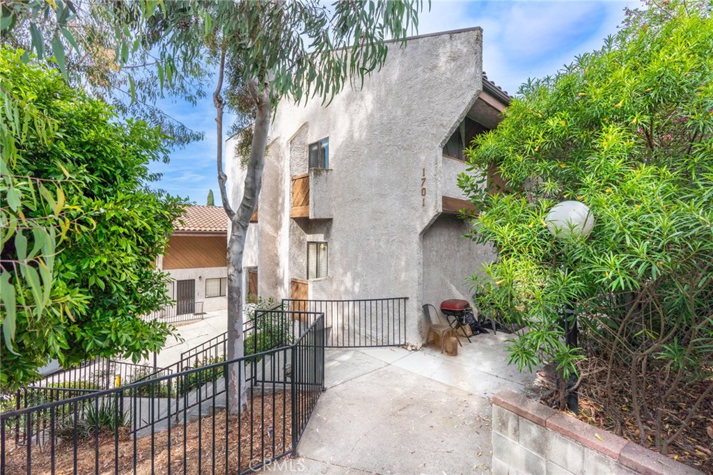 1701 Garvey Avenue #4