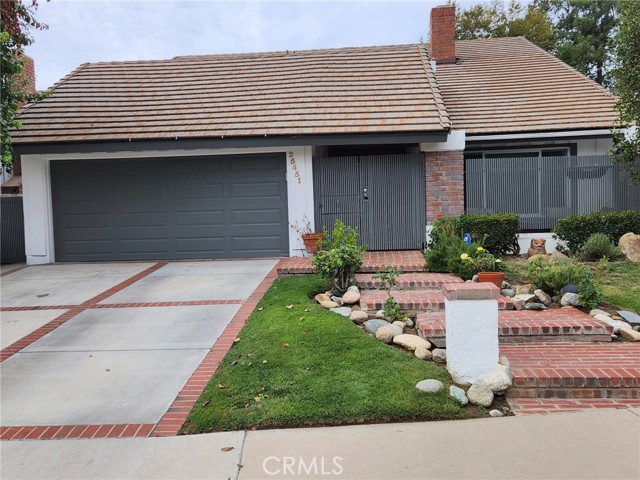 25451 Via Macarena, Valencia CA: https://media.crmls.org/medias/0d333a8e-7b27-4d64-8097-e307a33ad4f5.jpg