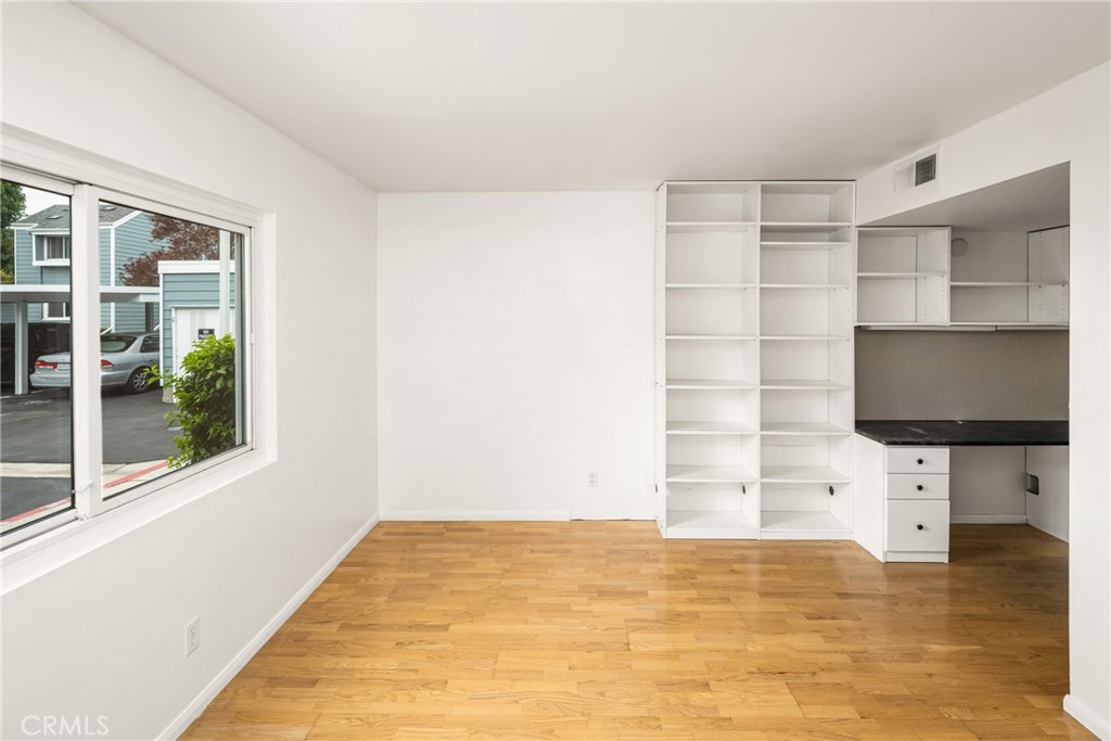 MLS #PW25222487 image #18