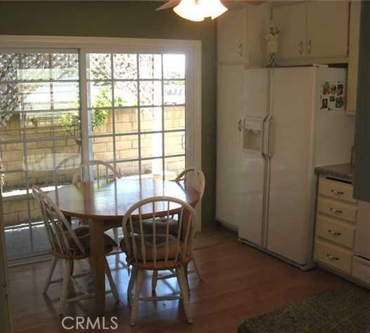 22081 Broken Bow Drive, Lake Forest CA: https://media.crmls.org/medias/0d35382b-0b2d-47bb-b536-5847fad8de31.jpg