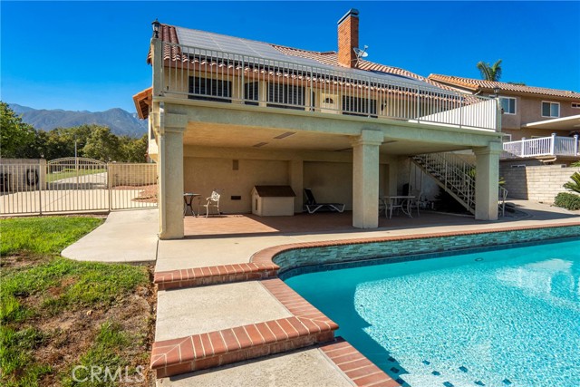 Detail Gallery Image 39 of 50 For 11021 Cedar Creek Dr, Rancho Cucamonga,  CA 91737 - 4 Beds | 2 Baths