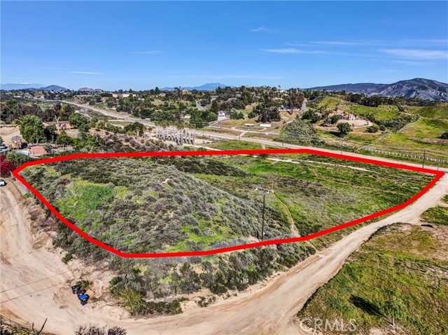 Detail Gallery Image 8 of 16 For 42780 India Pl, Temecula,  CA 92592 - – Beds | – Baths