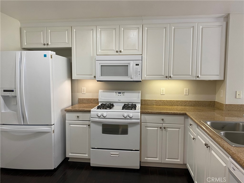 0d36dbee 1305 4ab5 Aefa 7b1babfc1251