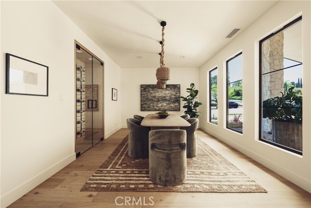 4195 Alonzo Avenue, Encino CA: https://media.crmls.org/medias/0d373e5d-df1e-4191-bf0e-4bef212681c7.jpg