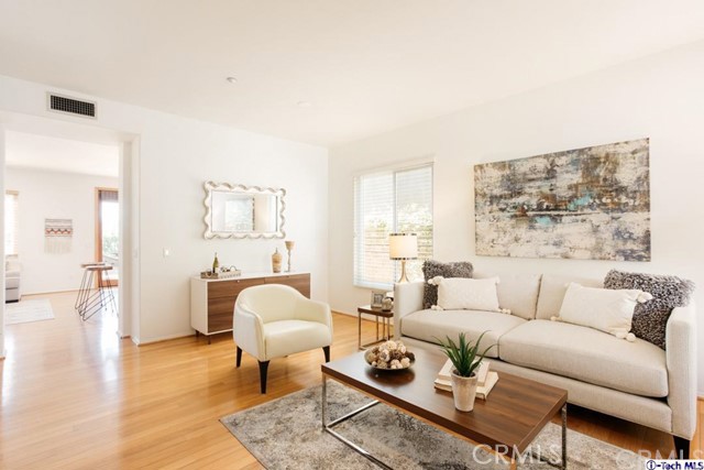 Front Image Thumbnail for CRGD25271025