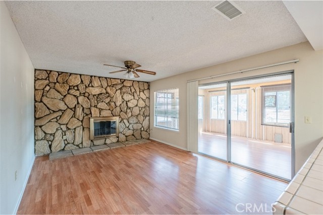 Detail Gallery Image 10 of 44 For 26583 Chambers Ave, Menifee,  CA 92586 - 2 Beds | 2 Baths