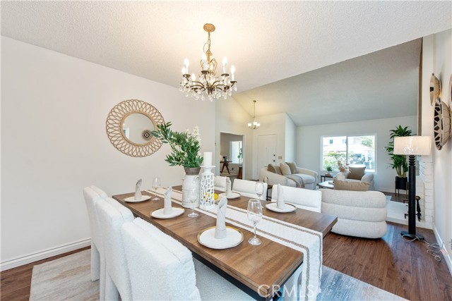 Detail Gallery Image 17 of 32 For 2536 Greenhill Dr, Fullerton,  CA 92833 - 4 Beds | 2 Baths