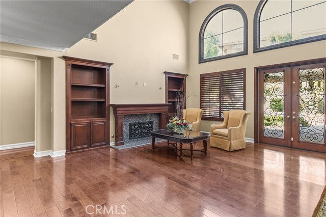 8135 E Hayden Court, Anaheim CA: https://media.crmls.org/medias/0d37ead1-413e-4c0f-b248-6f61eaac8b86.jpg