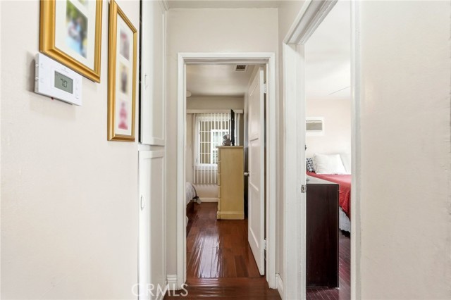 Detail Gallery Image 20 of 33 For 18149 Saticoy, Reseda,  CA 91335 - 3 Beds | 2 Baths