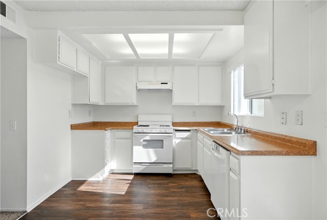 Detail Gallery Image 15 of 35 For 12420 Mount Vernon Ave 4b,  Grand Terrace,  CA 92313 - 2 Beds | 1/1 Baths