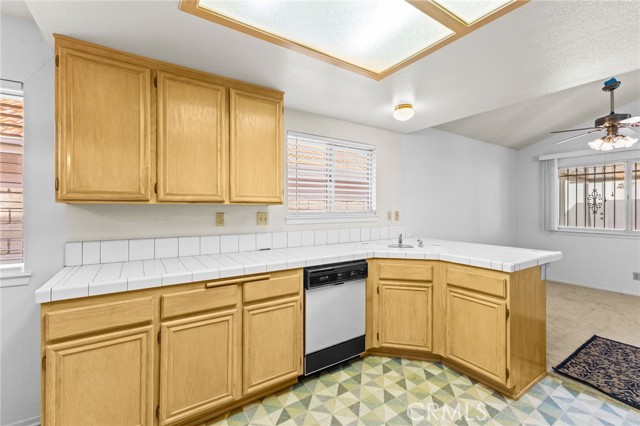 Detail Gallery Image 18 of 45 For 2616 La Paz Ave, Hemet,  CA 92545 - 3 Beds | 2 Baths