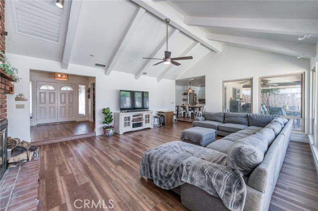 Detail Gallery Image 7 of 38 For 8417 N Del Mar, Fresno,  CA 93711 - 3 Beds | 2 Baths