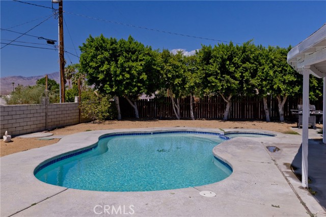 66591 Yucca Drive, Desert Hot Springs CA: https://media.crmls.org/medias/0d3a358c-4c72-413a-9469-72c240daf40c.jpg