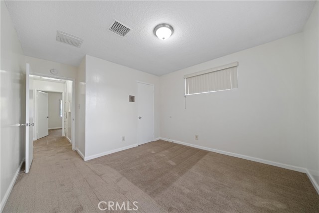 Detail Gallery Image 10 of 31 For 44448 3rd St, Lancaster,  CA 93535 - 4 Beds | 2 Baths