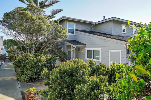 Detail Gallery Image 1 of 26 For 557 Lucerne Rd #4,  Cayucos,  CA 93430 - 2 Beds | 2 Baths