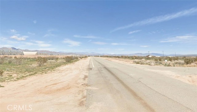 Detail Gallery Image 2 of 4 For 22001 Mitchell Bld, California City,  CA 93505 - – Beds | – Baths