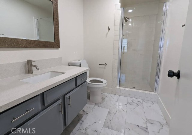 Detail Gallery Image 5 of 9 For 13961 Osborne St #210,  Arleta,  CA 91331 - 2 Beds | 2 Baths