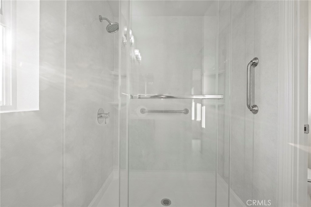 https://media.crmls.org/medias/0d3dbcfc-6563-484b-8315-1d0687089fa8.jpg?preset=X-Large