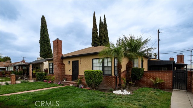 Detail Gallery Image 1 of 19 For 1110 N Van Ness Ave, Compton,  CA 90221 - 3 Beds | 2 Baths