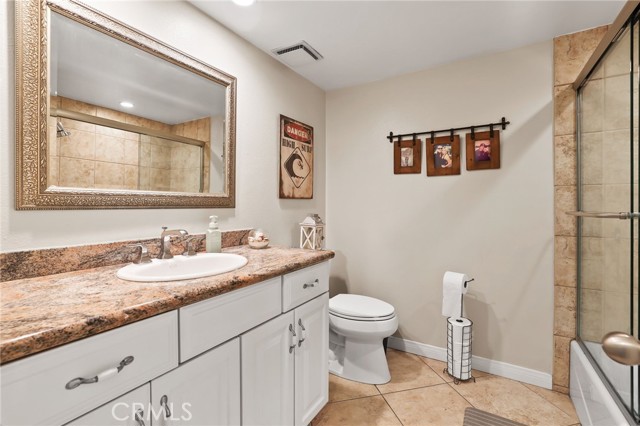 Detail Gallery Image 25 of 31 For 8482 Deepview Dr, Huntington Beach,  CA 92646 - 4 Beds | 3 Baths