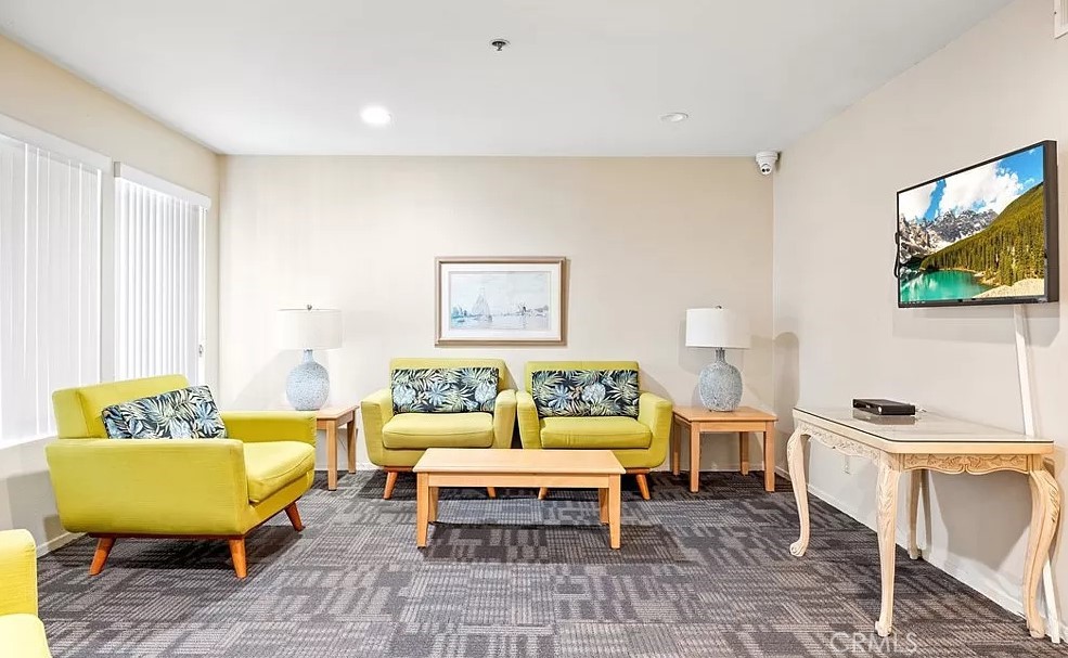 351 N Ford Avenue #220