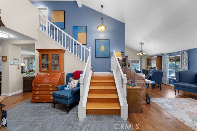 Detail Gallery Image 11 of 60 For 554 Edgewater, Oceanside,  CA 92057 - 4 Beds | 3 Baths