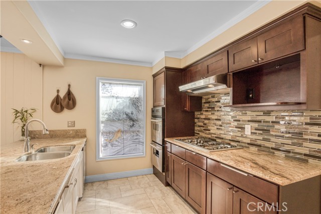 Detail Gallery Image 2 of 24 For 11662 Curry, Granada Hills,  CA 91344 - 3 Beds | 2 Baths