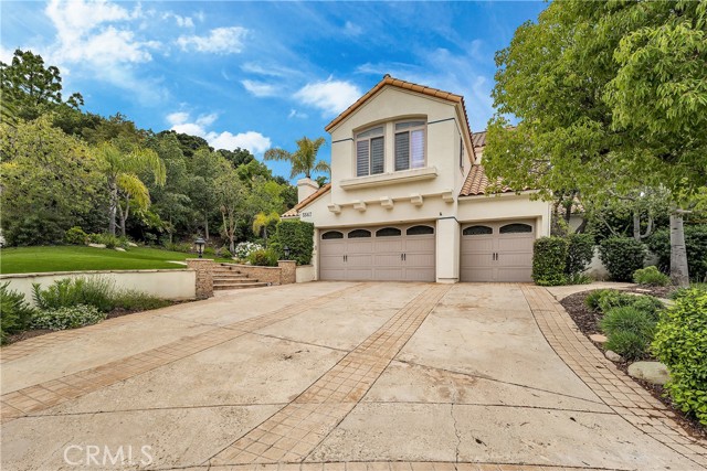 5567 SPRING HILL Court photo 2