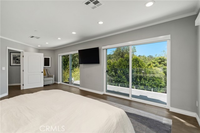 7670 Woodrow Wilson Drive, Los Angeles CA: https://media.crmls.org/medias/0d422626-c713-42a7-b896-4baab37596e2.jpg