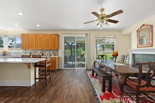 Detail Gallery Image 13 of 41 For 22455 Grand Ave, Wildomar,  CA 92595 - 3 Beds | 2 Baths