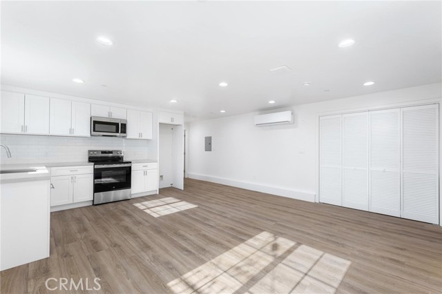 Detail Gallery Image 22 of 48 For 496 E 52nd, Long Beach,  CA 90805 - – Beds | – Baths