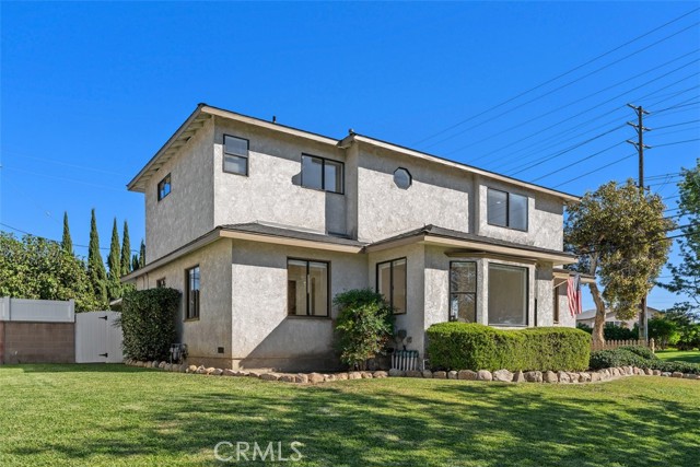 4702 Radnor Avenue photo 30