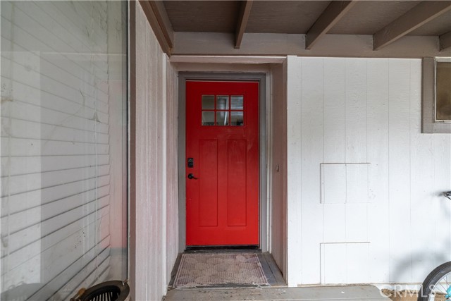 Detail Gallery Image 3 of 21 For 21825 Pitt Way, Wildomar,  CA 92595 - 5 Beds | 2 Baths