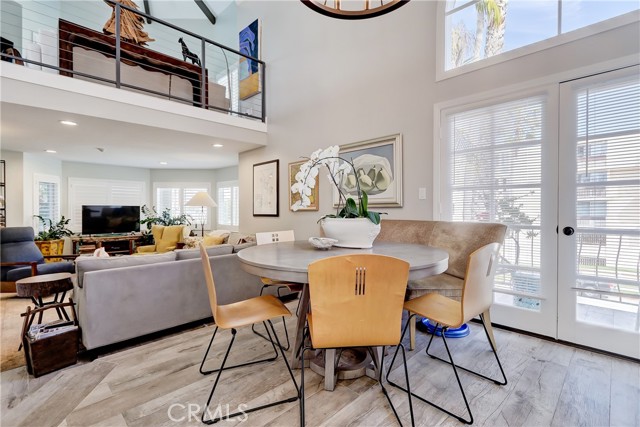 Detail Gallery Image 8 of 30 For 425 S Catalina #2,  Redondo Beach,  CA 90277 - 3 Beds | 3 Baths