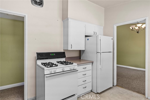 2344 Porter Wy, Chico CA: https://media.crmls.org/medias/0d45c7eb-7b43-4ab9-bac8-f424b7424010.jpg