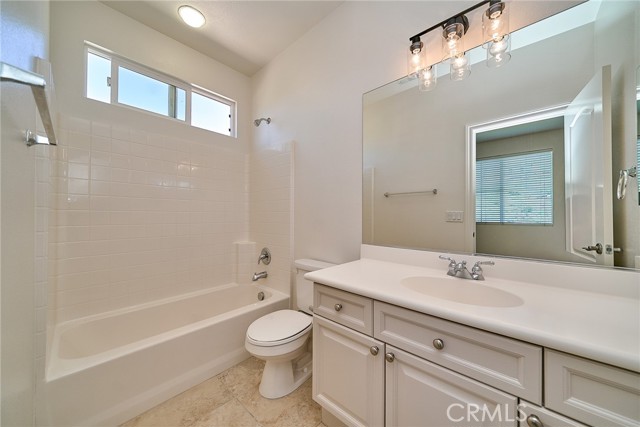 Detail Gallery Image 31 of 37 For 7 Volta Del Tintori St, Lake Elsinore,  CA 92532 - 5 Beds | 4/1 Baths