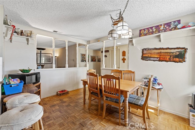 2538 Frost Avenue, Thousand Oaks CA: https://media.crmls.org/medias/0d47ed9a-a5bd-4cfc-97c5-01f5ddb2cfda.jpg