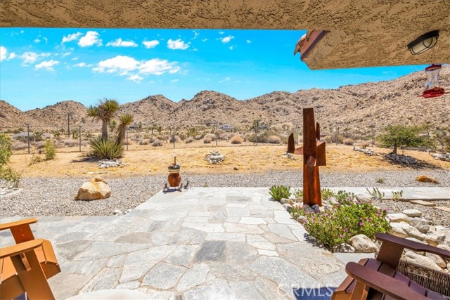 Detail Gallery Image 24 of 47 For 7880 Wesley Rd, Joshua Tree,  CA 92252 - 3 Beds | 2/1 Baths