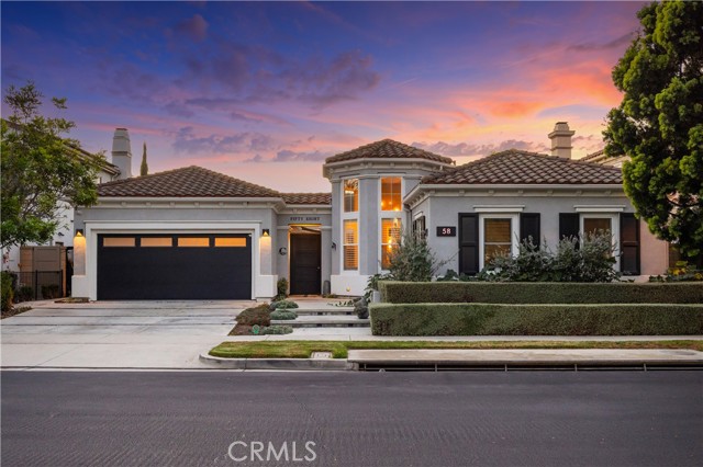 58 Victoria, Newport Beach CA: https://media.crmls.org/medias/0d48bc70-02f8-472f-8002-7ff67762af30.jpg
